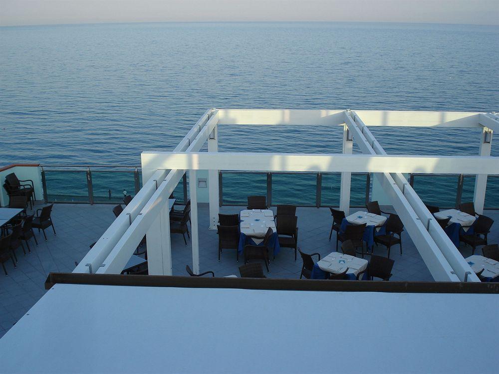 Miramare Palace Hotel Trebisacce Esterno foto
